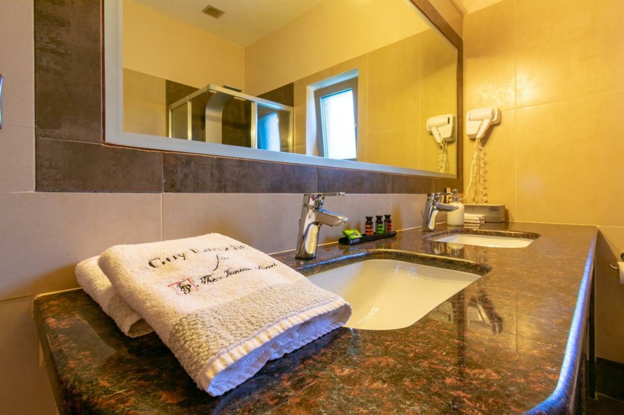 Ionian Pearl Luxury Spa Villa Μεσογγή Εξωτερικό φωτογραφία